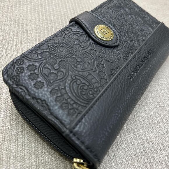Boho Embossed black leather large zip wallet floral paisley Stone Mountain - Picture 1 of 8